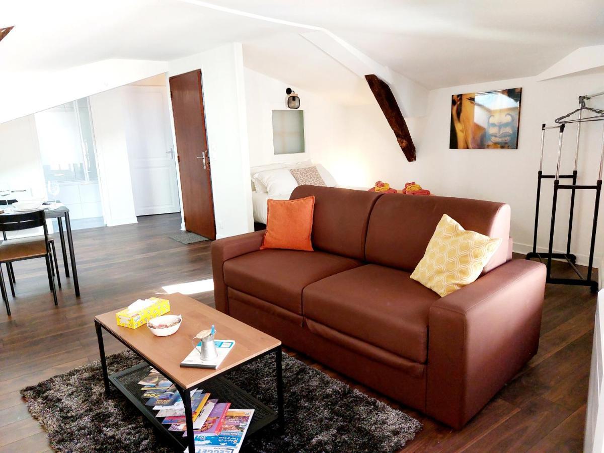 Studio Cosy Dans Le Centre Historique Wifi アングレーム エクステリア 写真